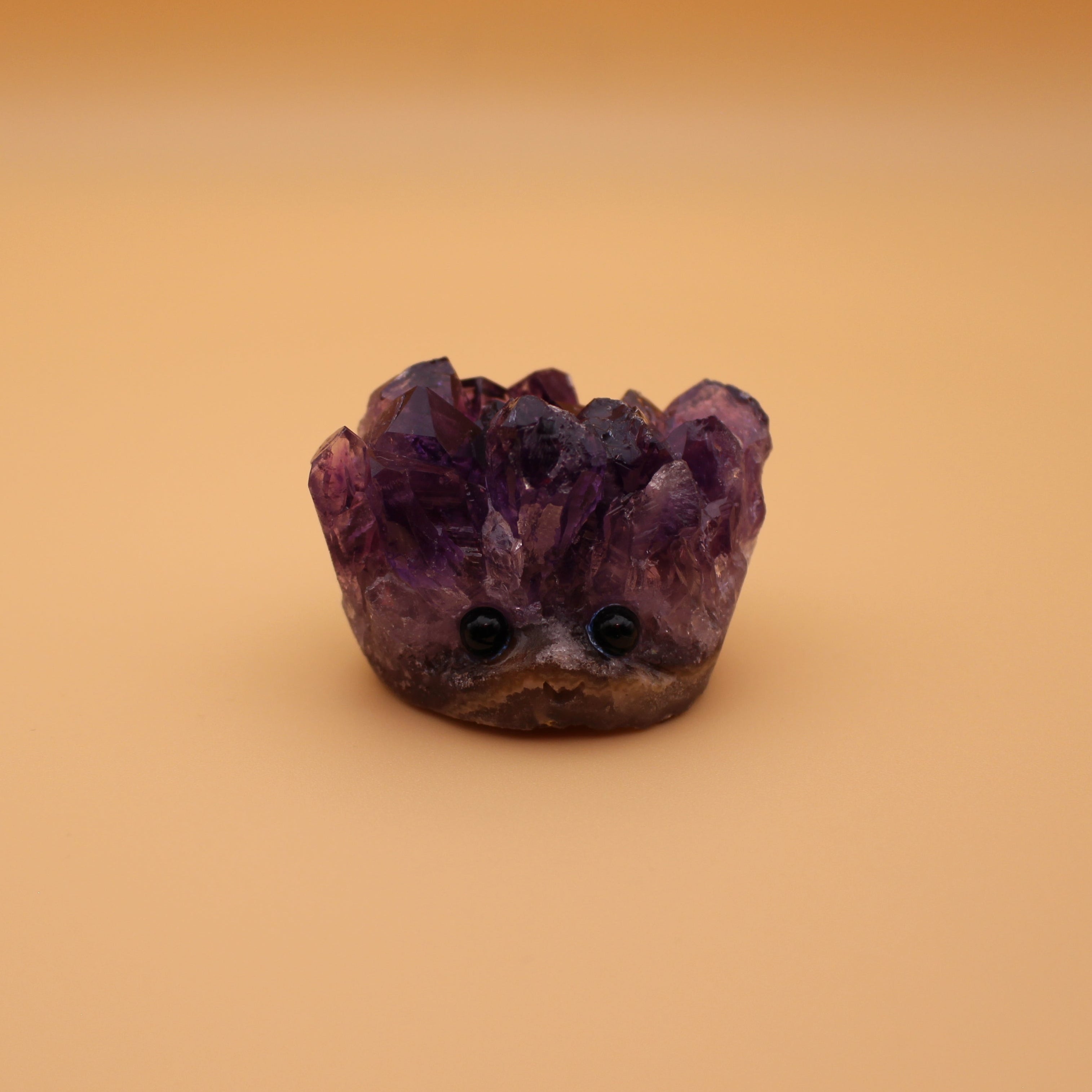 Amethyst Igel – Handgefertigter Kristalligel aus Amethyst-Cluster