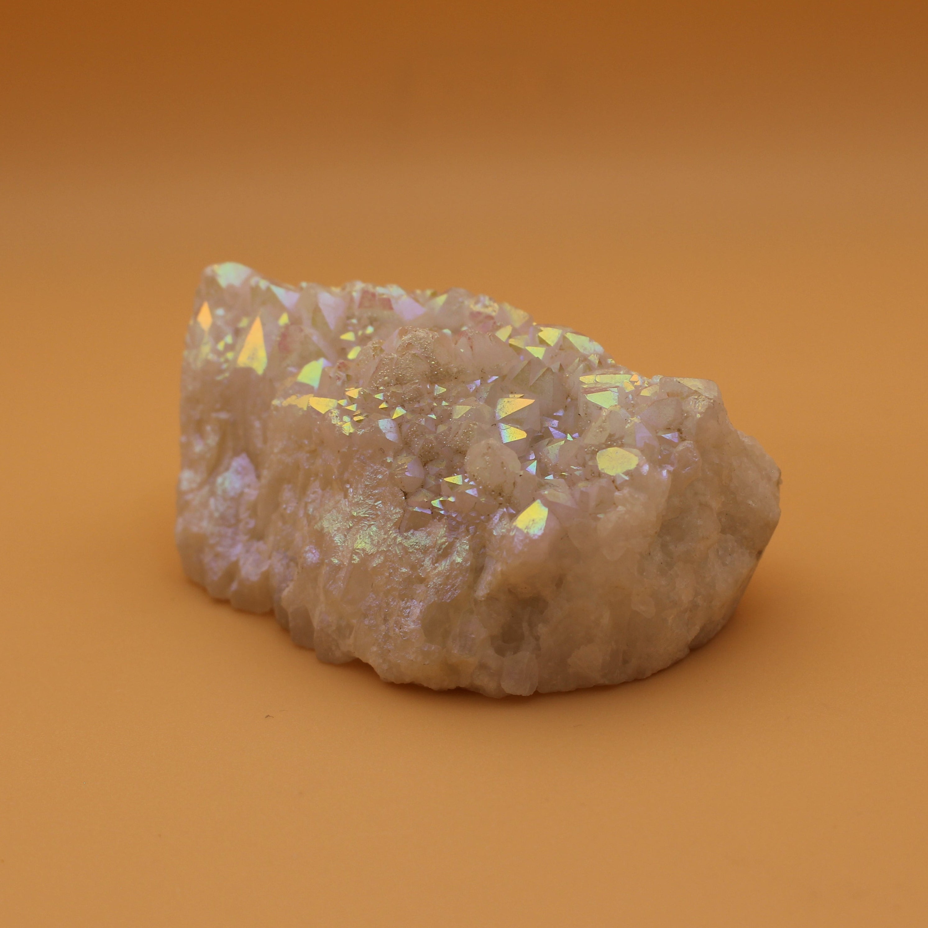 Angel Aura Cluster – Irisierendes Licht & himmlische Transformation