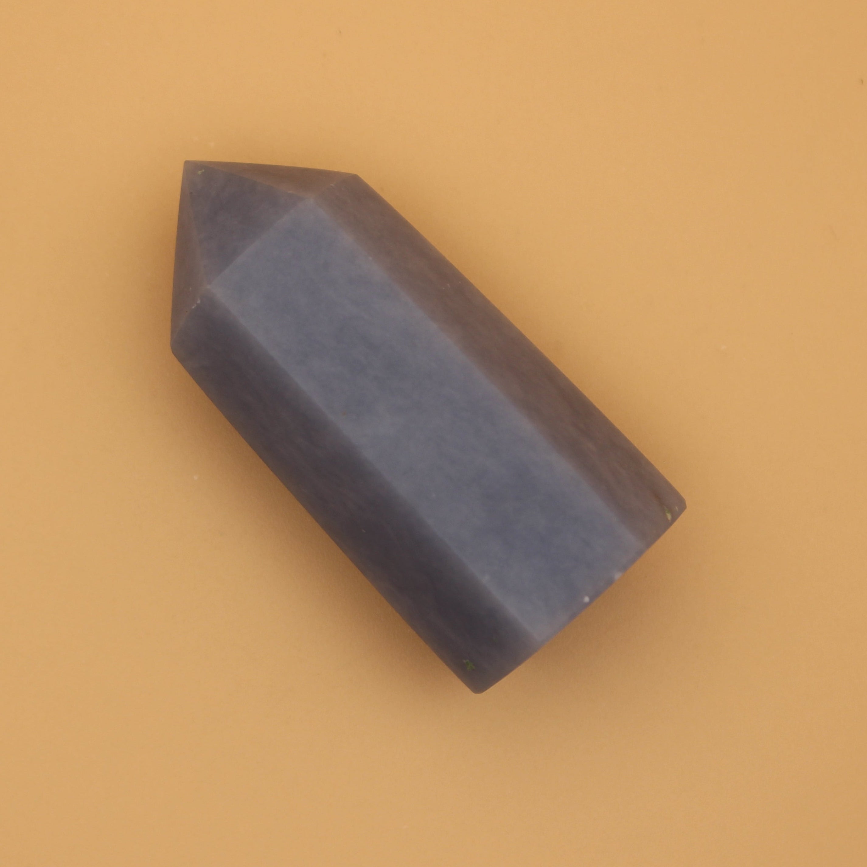 Angelite Turm – Himmlische Verbindung & innere Ruhe