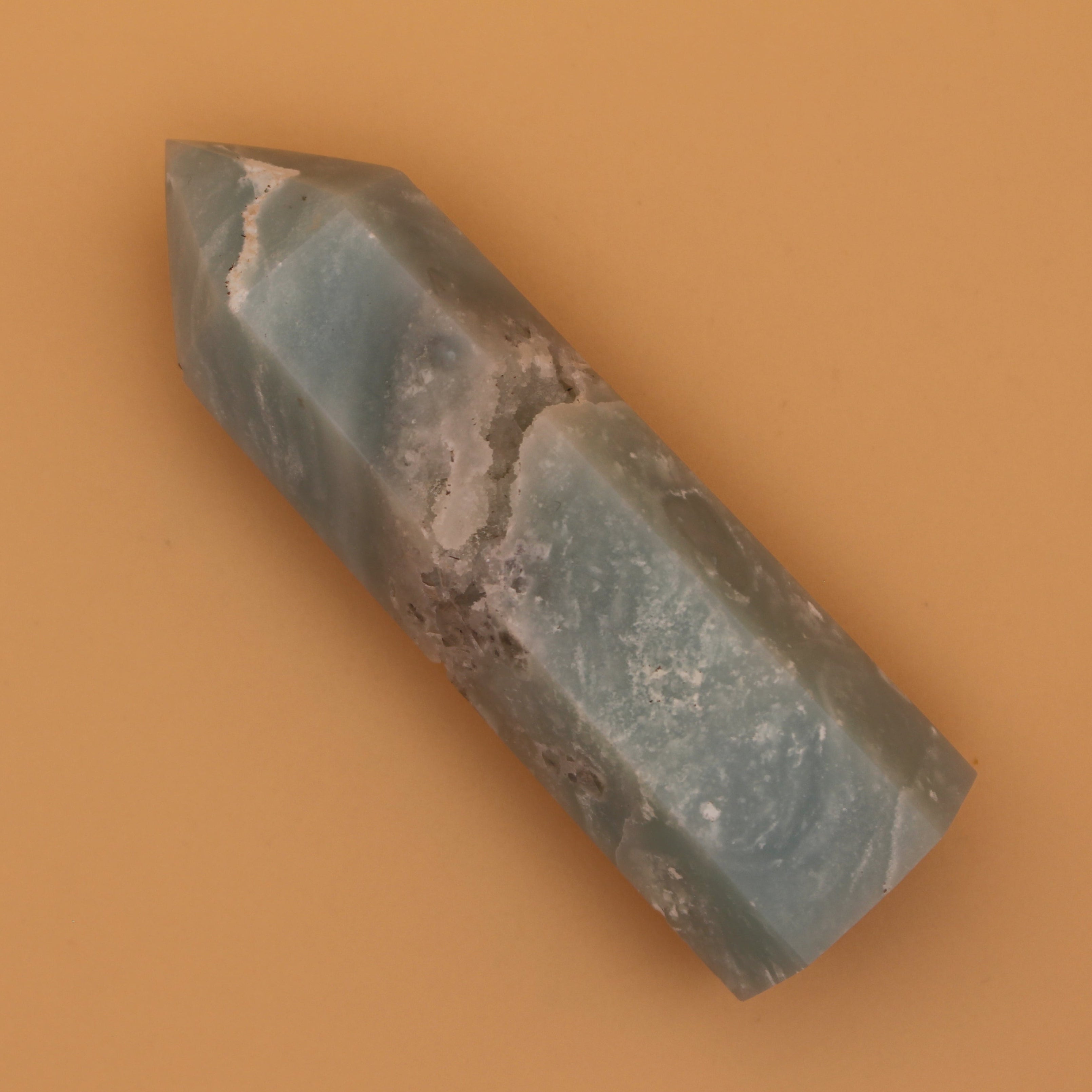 Caribbean Calcite Turm – Beruhigende Ozeanenergie & spirituelle Klarheit