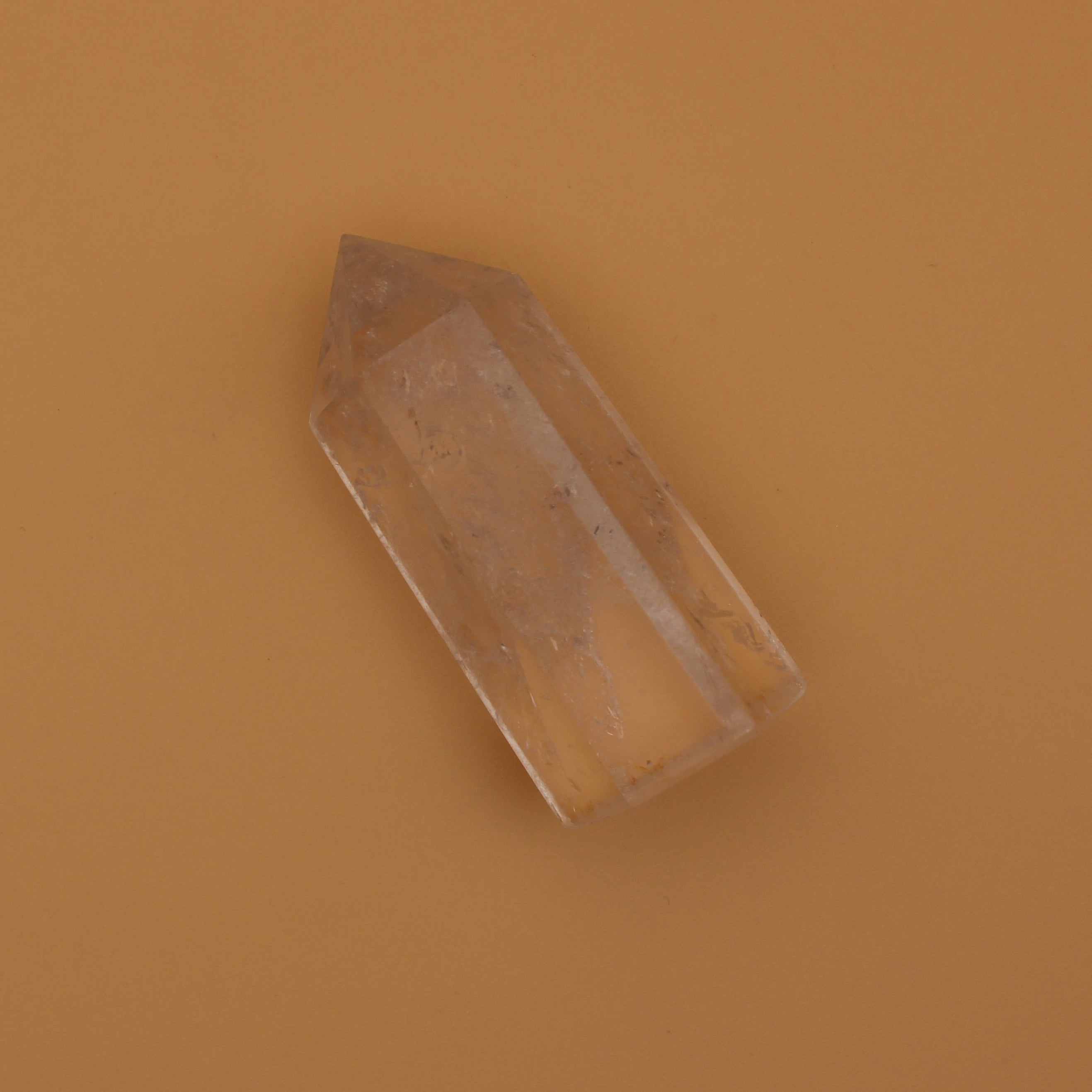 Clear Quartz Turm – Meisterkristall für Klarheit & Energieverstärkung