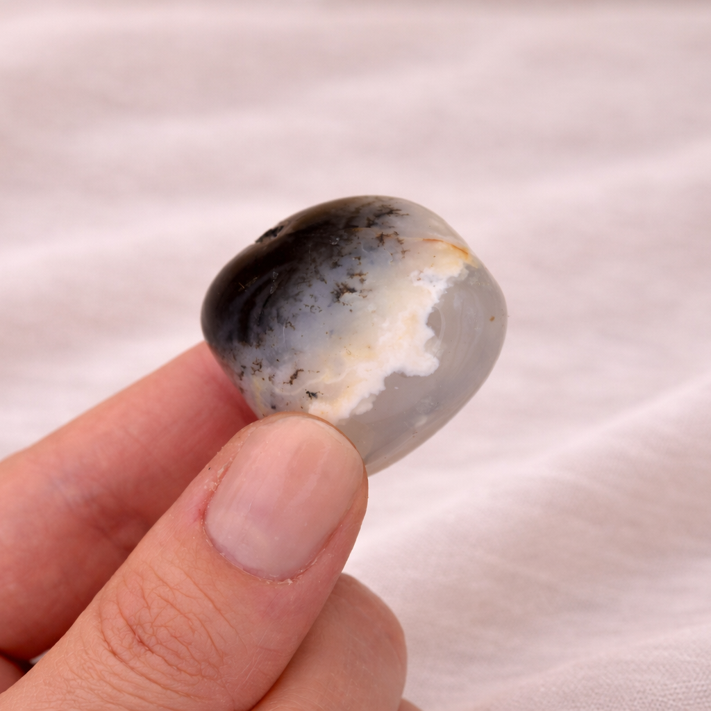 Dendritenquarz Trommelstein – Natürliche Adern, innere Balance & Erdung