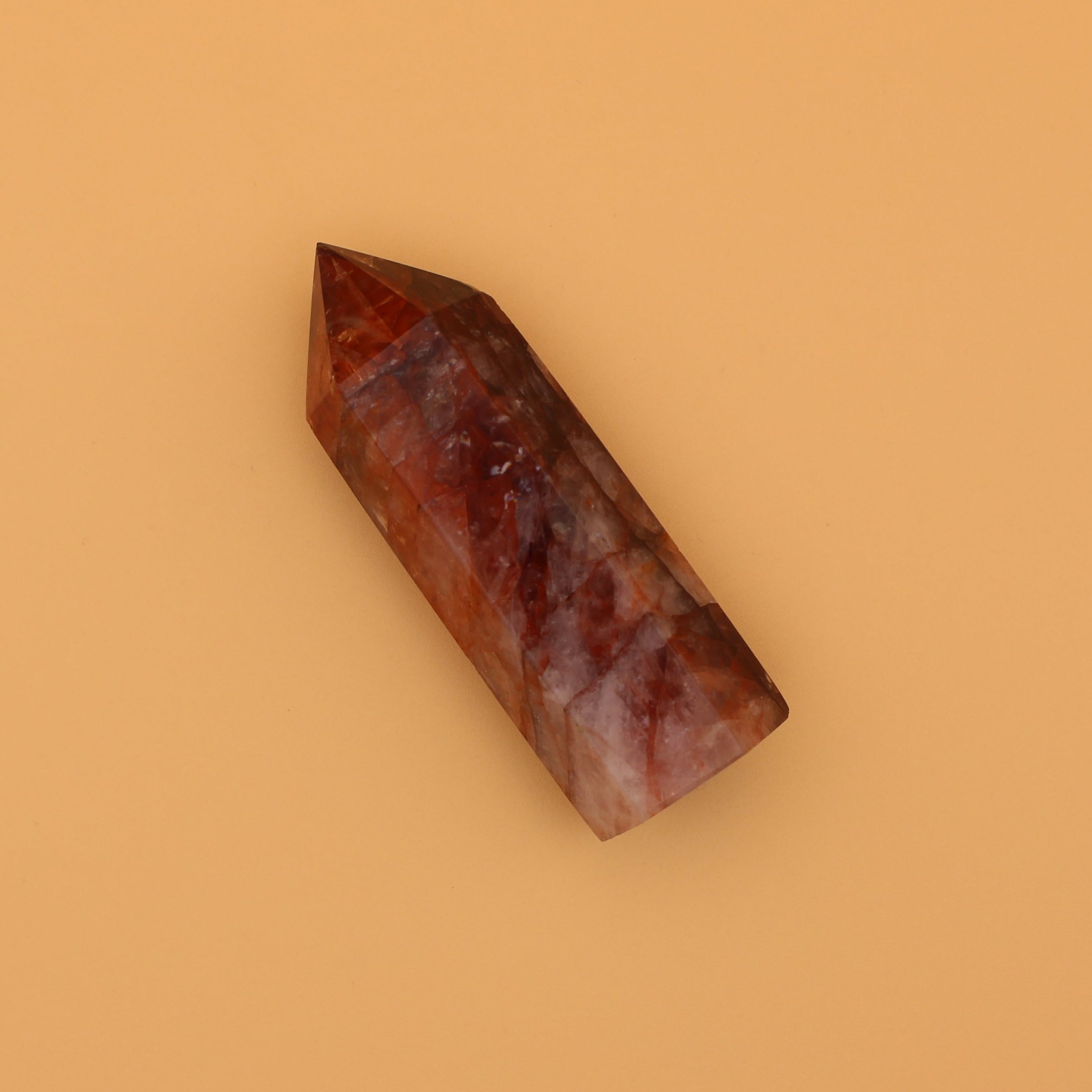 Fire Quartz Turm – Klarheit, Erdung & inneres Feuer