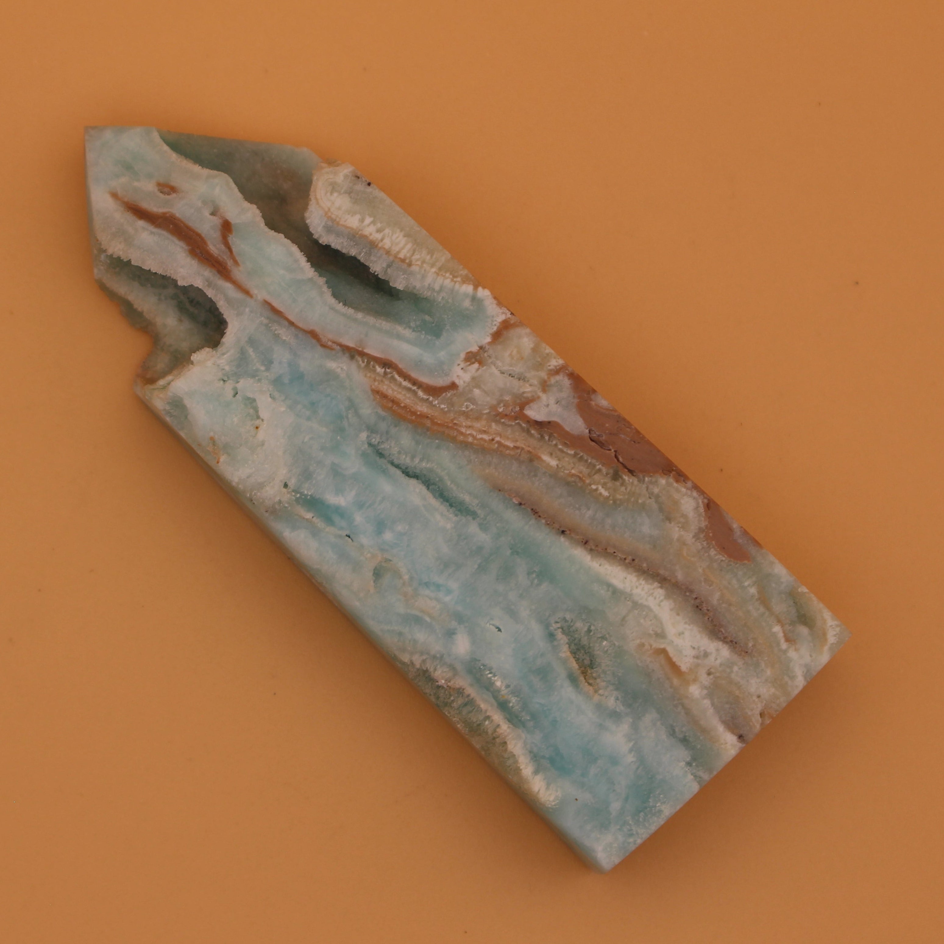 Hemimorphit Turm – Kristall für emotionale Heilung & spirituelle Klarheit