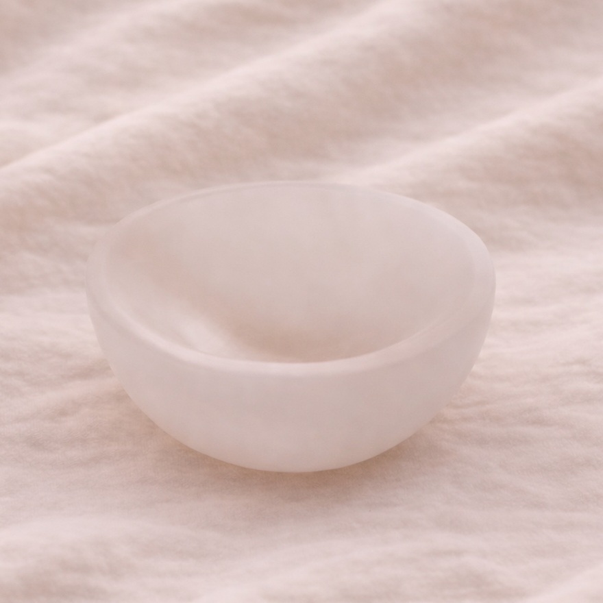 Selenit Schale – Licht, Klarheit & energetische Reinigung