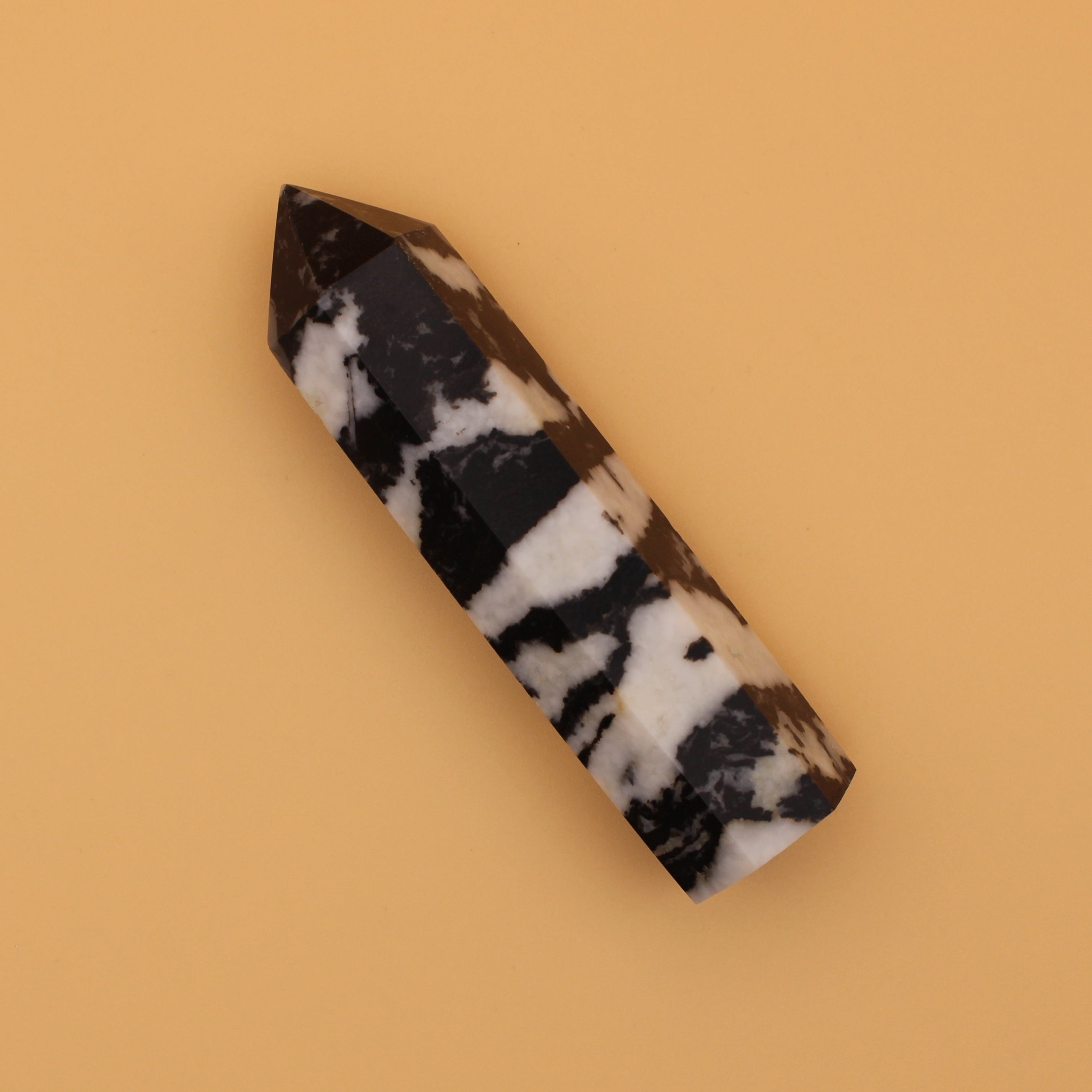 Zebra Jaspis Turm – Erdende Balance & innere Stärke